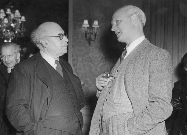 Victor Gollancz and John Lehmann during a party for the literar- 1954 Old Photo