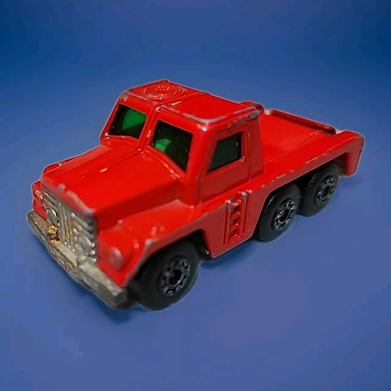 Matchbox -  1978 Cement Truck No. 19 Red With No Mixer Lesney Superfast