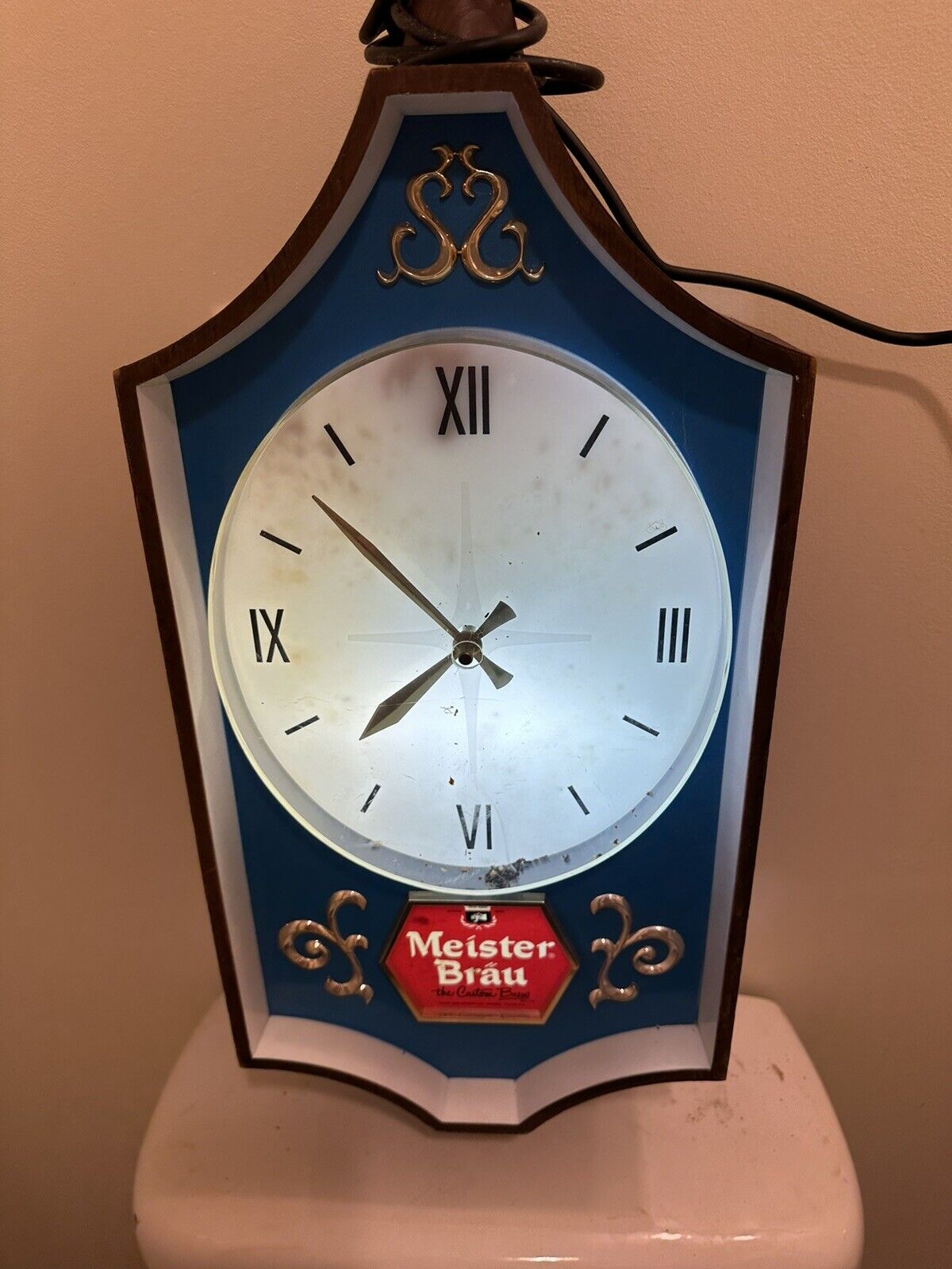 Vintage Meister Brau We’ve Been Expecting You Lighted Sign And Clock—Works.