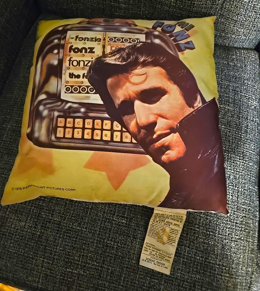 Vintage 1978 Happy Days Fonzie Pillow Paramount Zodiac Design Original Tag Vintage 1978 Happy Days Fonzie Pillow Paramount Zodiac Design Original Tag