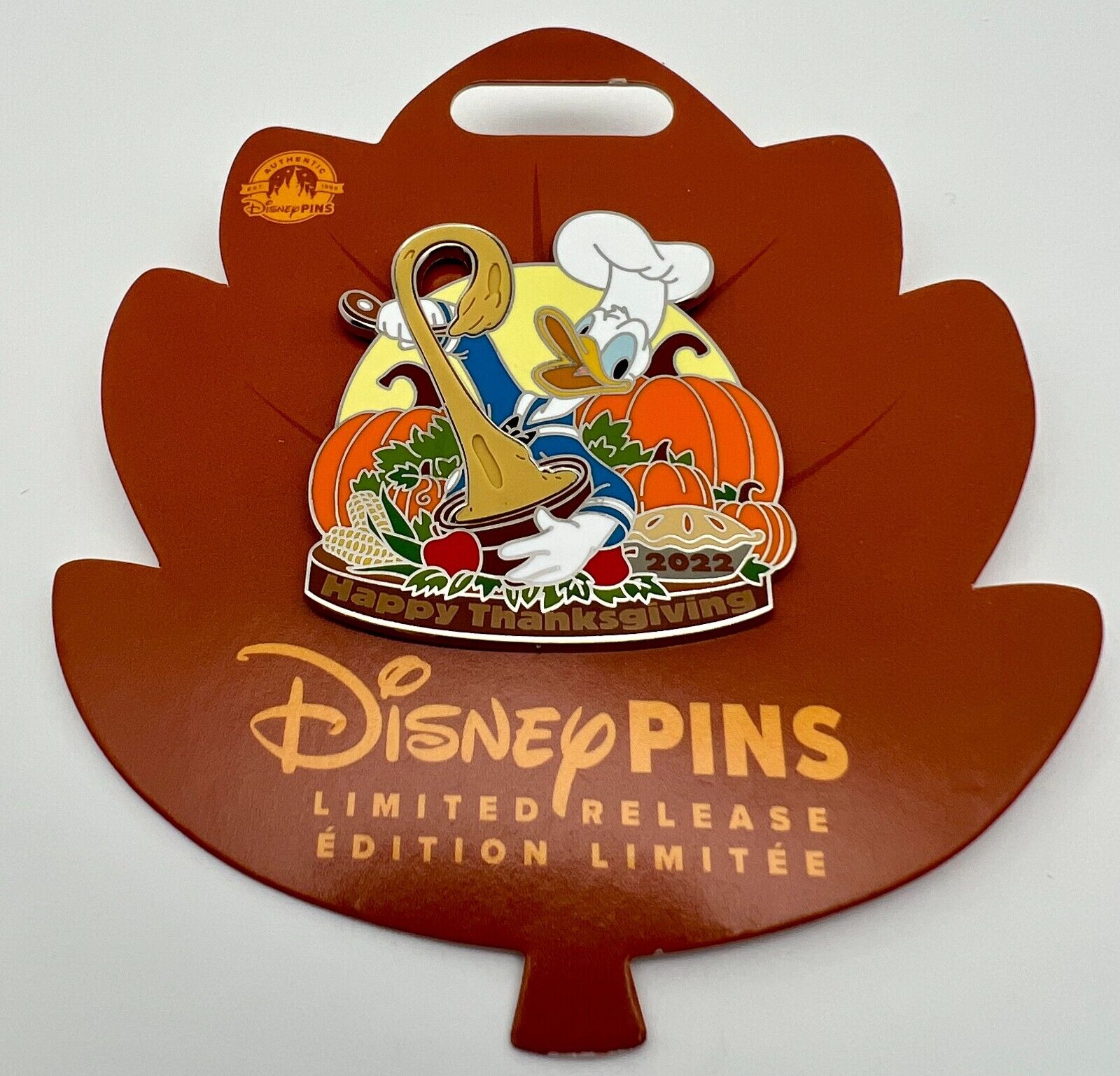 DISNEY PARKS THANKSGIVING 2022 DONALD DUCK LIMITED RELEASE PIN NEW