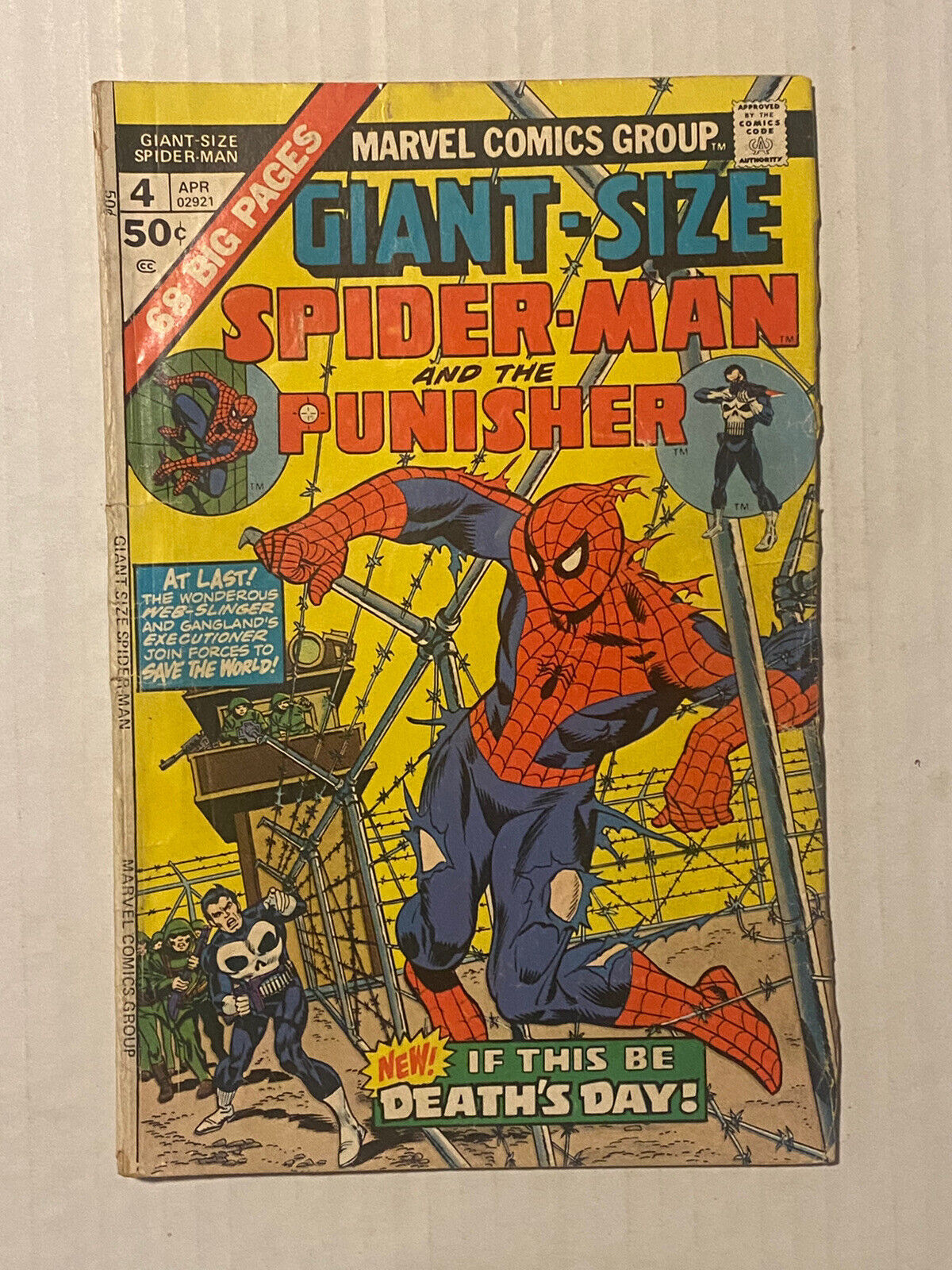 Giant Size Spider-man #4 Marvel 1975 3rd Punisher