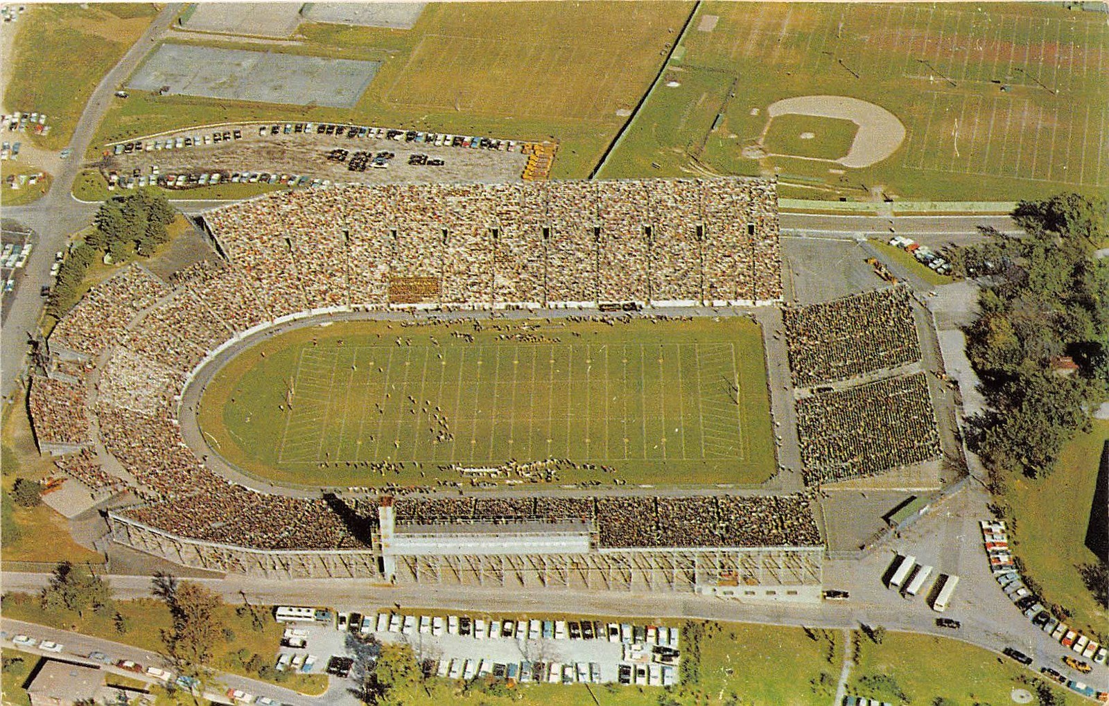 C98/ Sports Postcard Purdue University Football Ross-Ade Stadium Lafayette c50s C98/ Sports Postcard Purdue University Football Ross-Ade Stadium Lafayette c50s