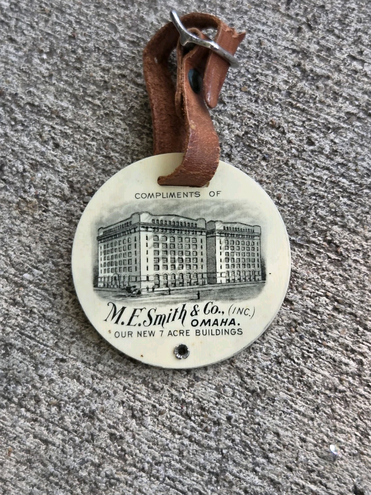 RARE 1907 M.E. SMITH CO. Omaha NEBRASKA Celluloid Watch Fob Luggage Fob & Strap RARE 1907 M.E. SMITH CO. Omaha NEBRASKA Celluloid Watch Fob Luggage Fob & Strap