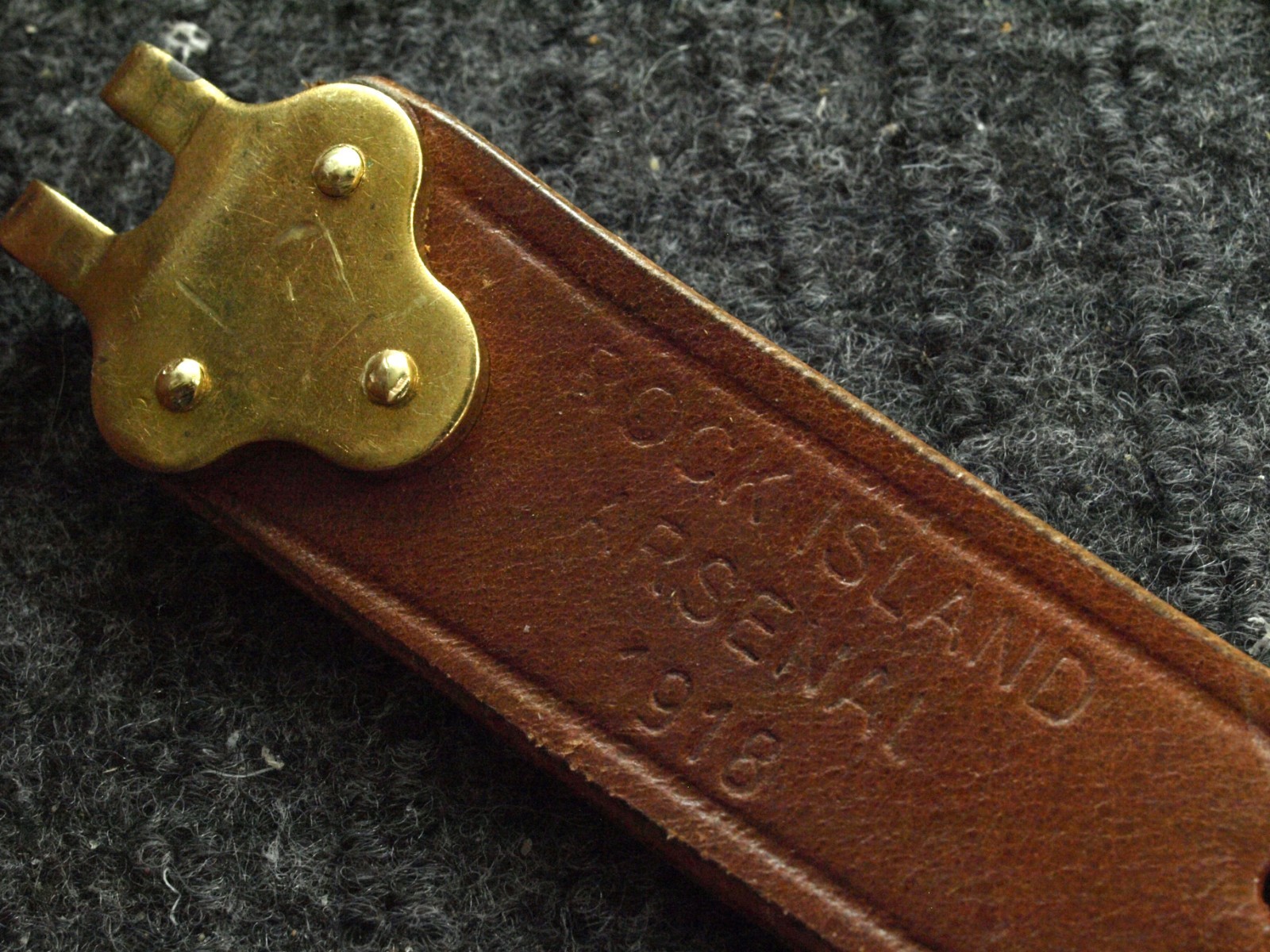 M1907 USGI style SLING  LTHR.  drum dyed super premium ROCK ISLAND 1918