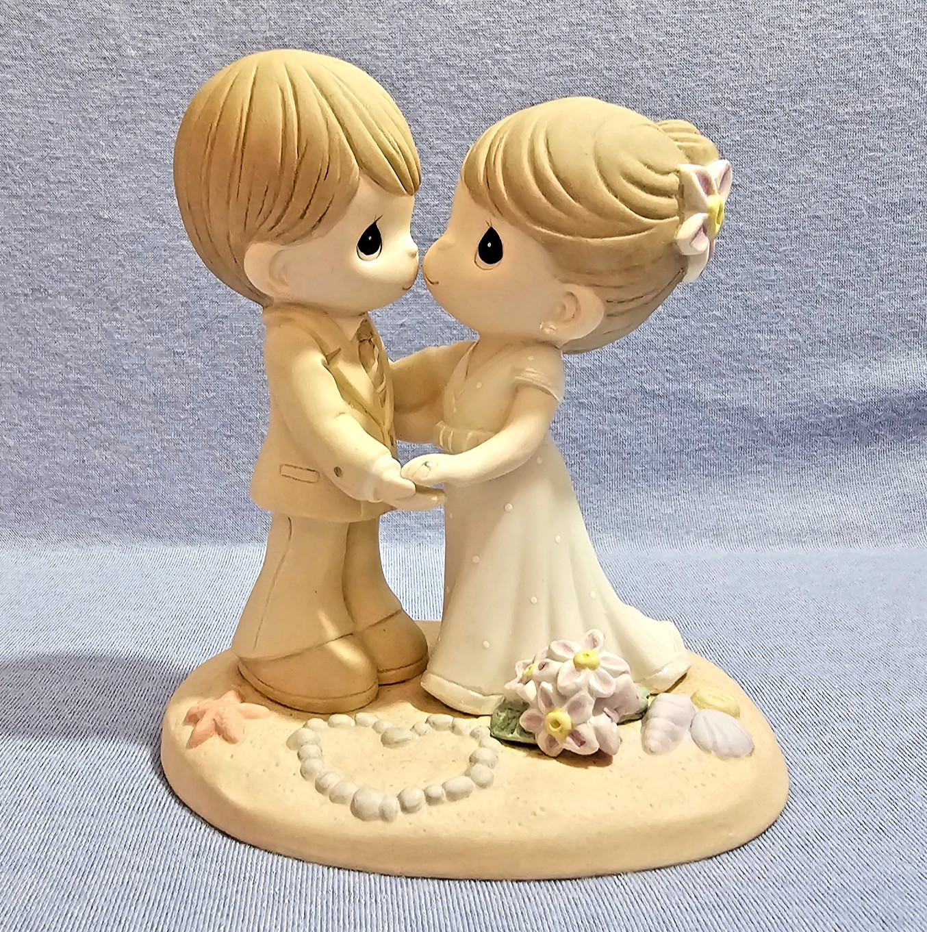 Precious Moments OUR LOVE IS DEEPER THAN THE OCEAN 123018 Beach Wedding Topper