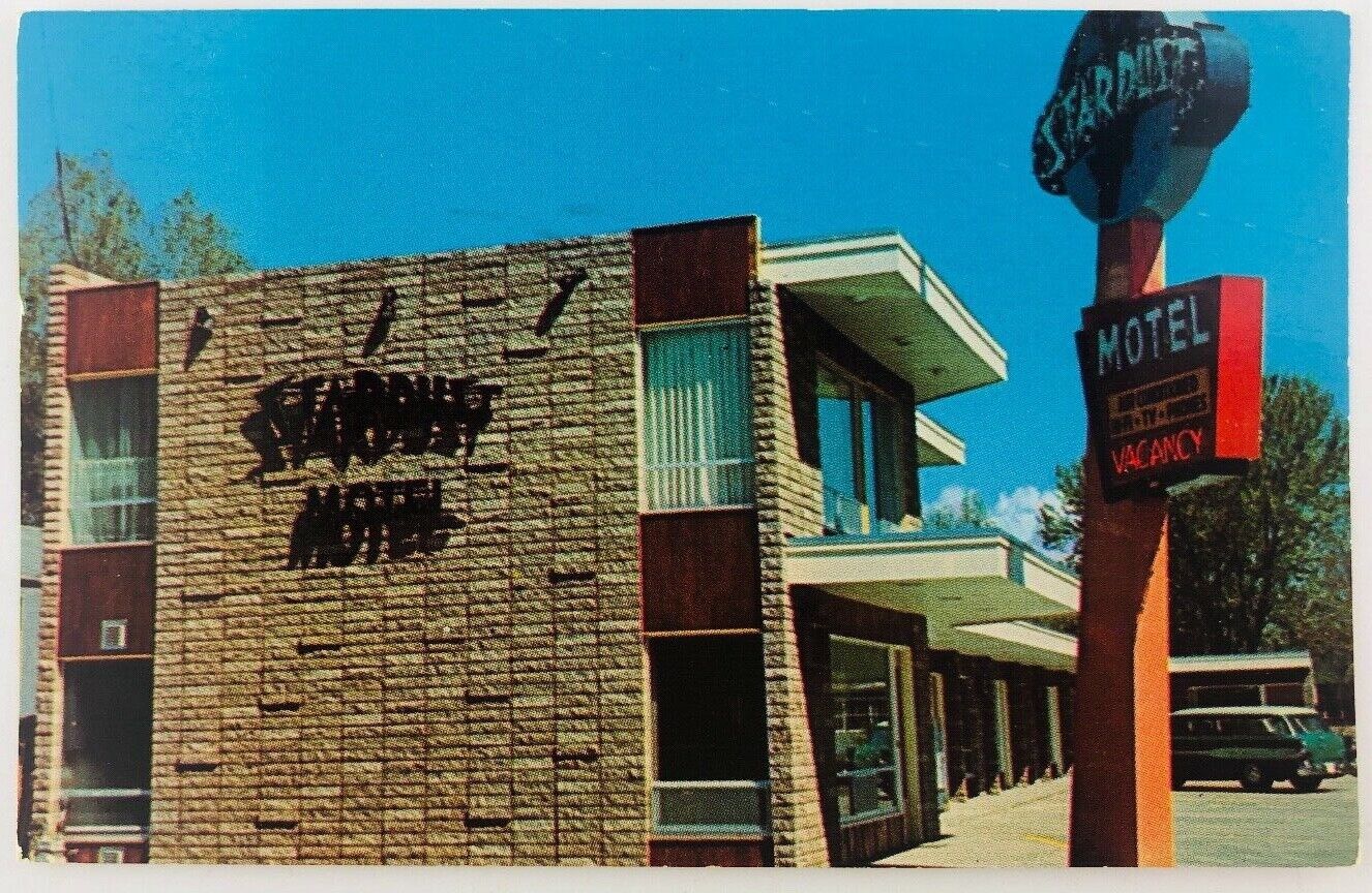 Vintage Billings Montana MT Stardust Motel Postcard 1964 Exterior