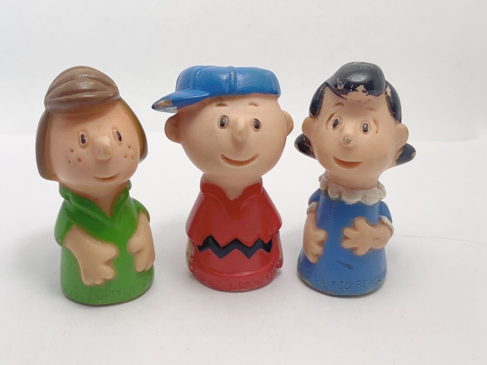 vintage PEANUTS Character- EARLY CHARLIE BROWN FINGER PUPPET Set of 3