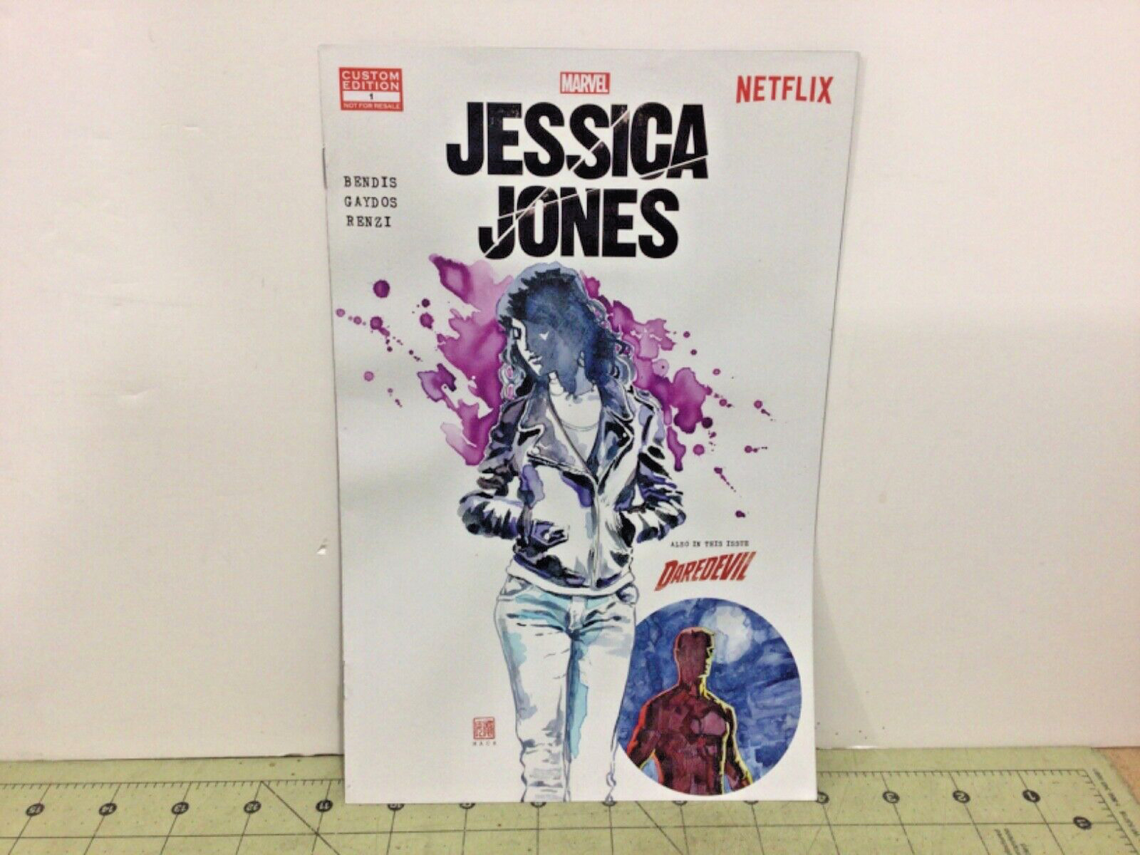 Marvel Comics SDCC Jessica Jones Custom Edition 1 comic unread