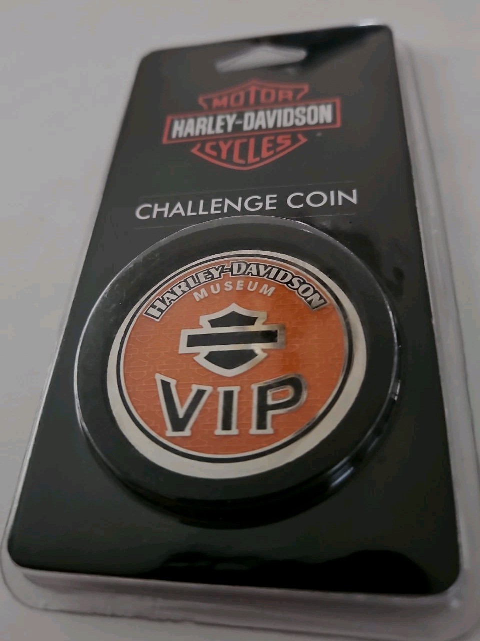 RARE HARLEY DAVIDSON MUSEUM VIP ARCHIVES MILWAUKEE WIS. CHALLENGE COIN NEW RARE HARLEY DAVIDSON MUSEUM VIP ARCHIVES MILWAUKEE WIS. CHALLENGE COIN NEW