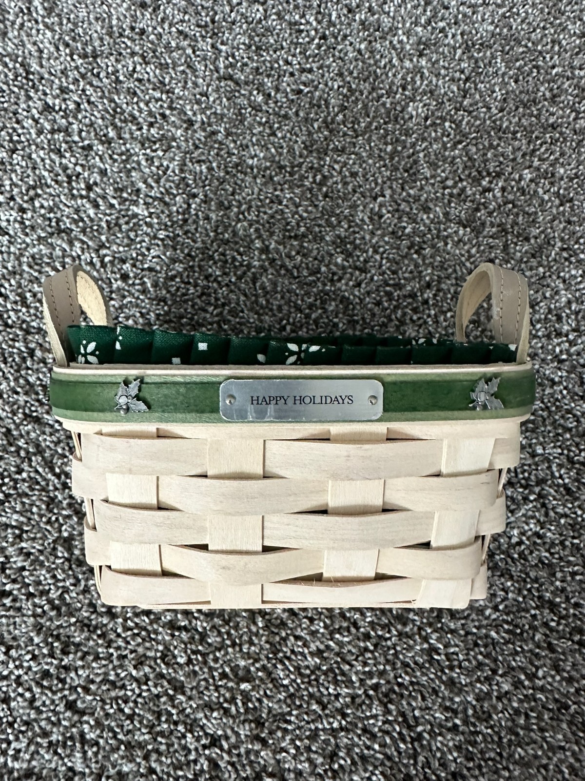 Longaberger Happy Holidays Basket- 2007 - Leather Handles - Liner - 2 Protectors Longaberger Happy Holidays Basket- 2007 - Leather Handles - Liner - 2 Protectors