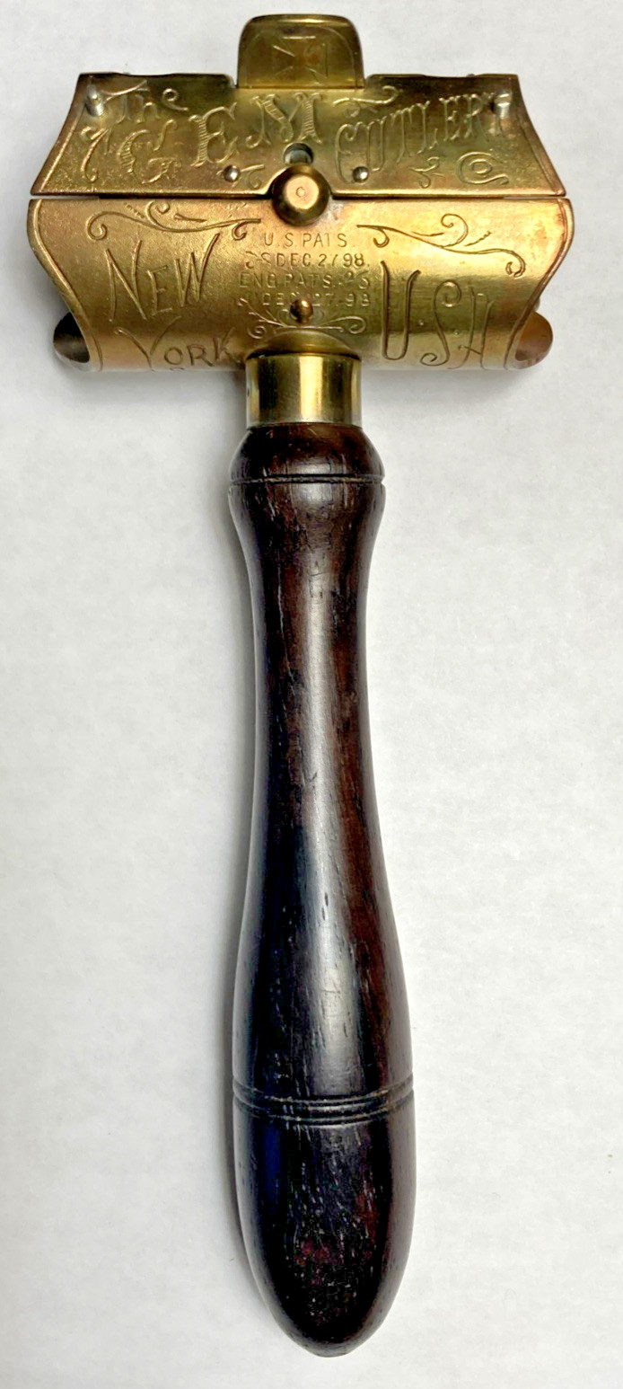 Antique 1898 Gem Cutlery Co Lather Catcher Safety Razor - Ornate Wood Handle