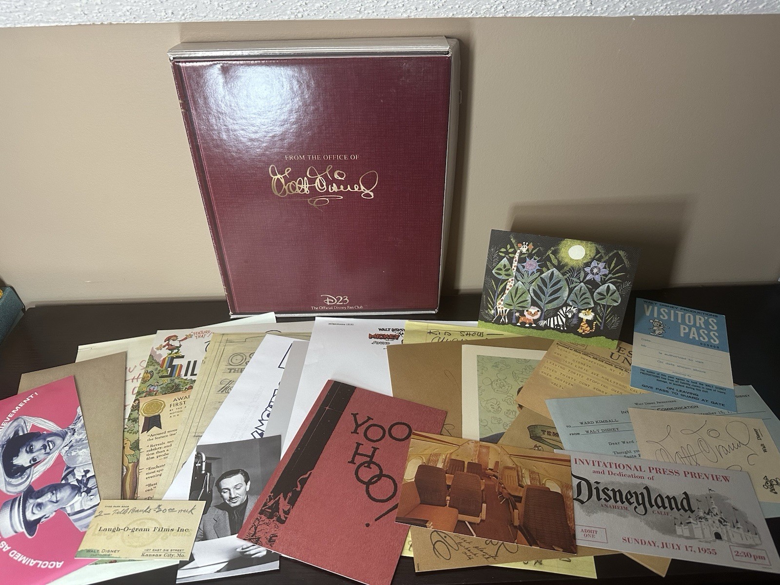 FROM THE OFFICE OF WALT DISNEY D23 COLLECTION OFFICIAL FAN CLUB BOX NEW FROM THE OFFICE OF WALT DISNEY D23 COLLECTION OFFICIAL FAN CLUB BOX NEW
