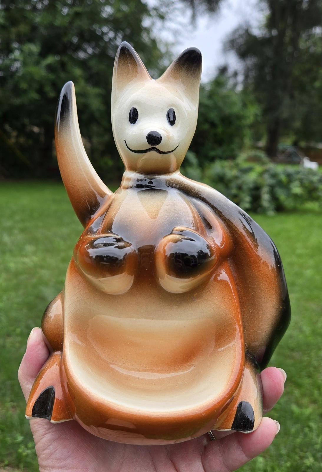 Vintage 1950s Fine Ent Inc. Boxing Kangaroo Dresser Caddy Valet Pulp Fiction USA Vintage 1950s Fine Ent Inc. Boxing Kangaroo Dresser Caddy Valet Pulp Fiction USA