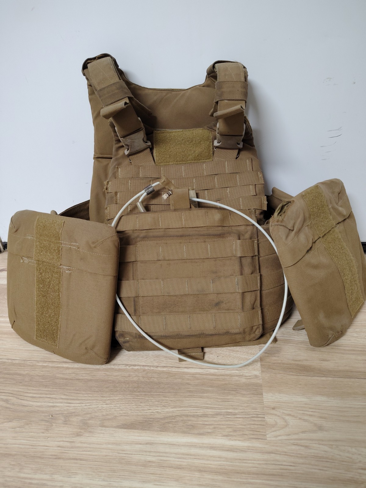 USMC Plate Carrier Gen 2 - Small Includes All The Soft Armor CIF Issued