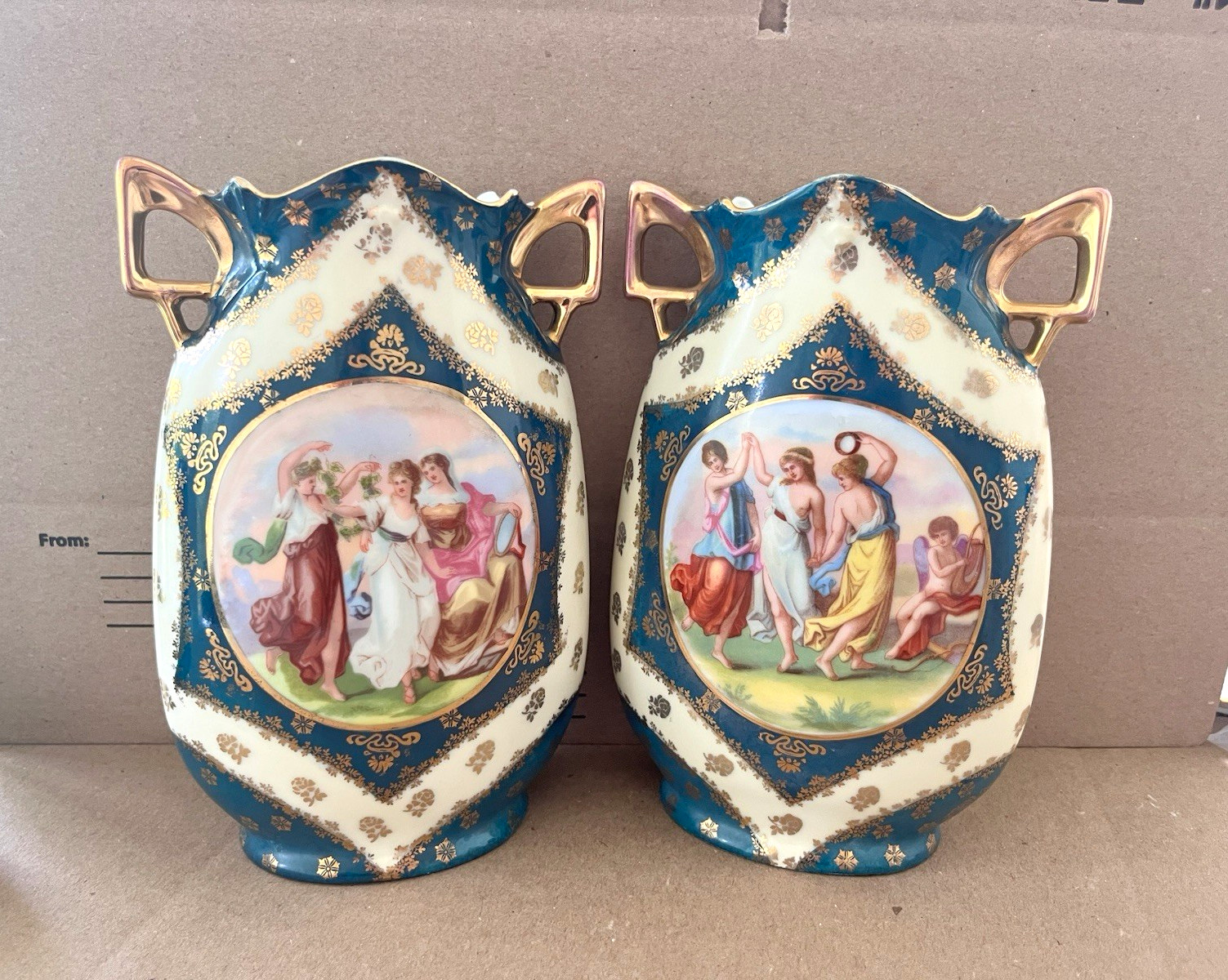 Pair of Antique Royal Vienna Style Portrait Vases – Austria Beehive Mark (8.5\