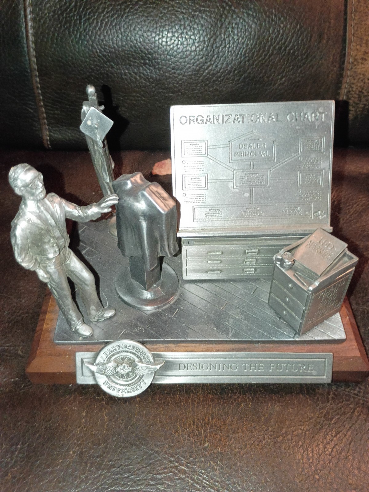 Harley-Davidson University Limited Edition Desk Figurine Harley-Davidson University Limited Edition Desk Figurine