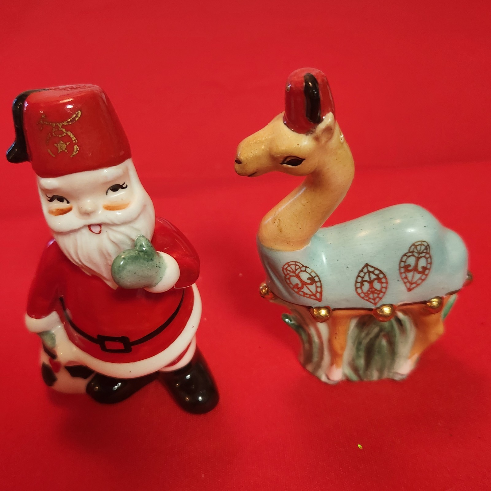Very RARE Vintage Shriner Christmas Salt and Pepper Shakers Very RARE Vintage Shriner Christmas Salt and Pepper Shakers