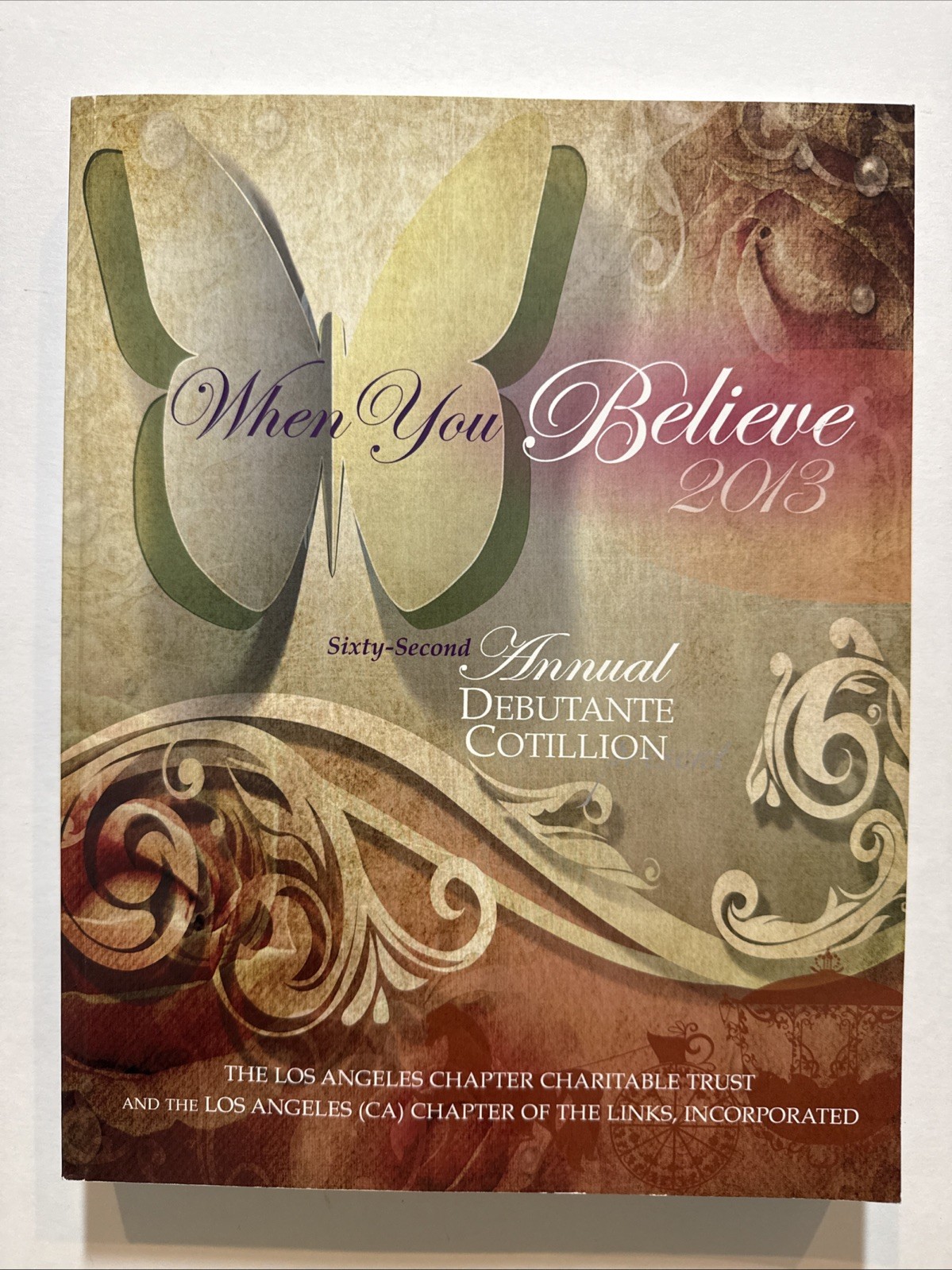The Links Los Angeles 2013 Debutante Cotillion Souvenir Book Chris Schauble HC The Links Los Angeles 2013 Debutante Cotillion Souvenir Book Chris Schauble HC