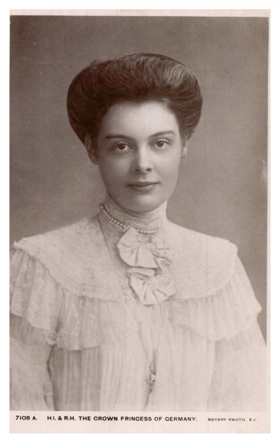 Duchess Cecilie of Mecklenburg-Schwerin, Princess Royal of Prussia and l'