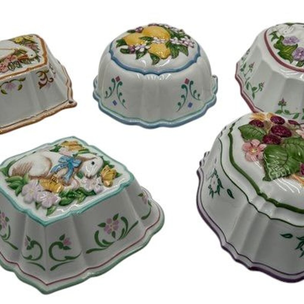 Vintage Set of 5 Franklin Mint Le Cordon Bleu Porcelain Jelly Molds Vintage Set of 5 Franklin Mint Le Cordon Bleu Porcelain Jelly Molds