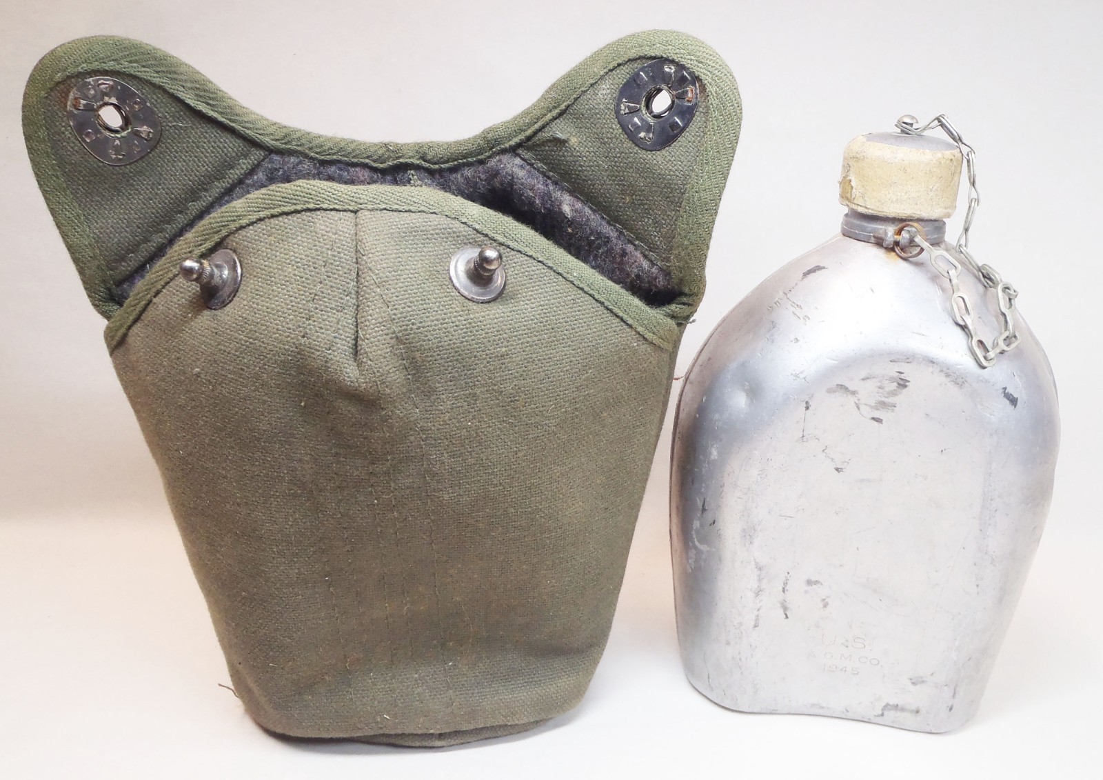 Original 1945-Dated WWII US Army Marines AGMCO Metal Top Aluminum Canteen, Cover