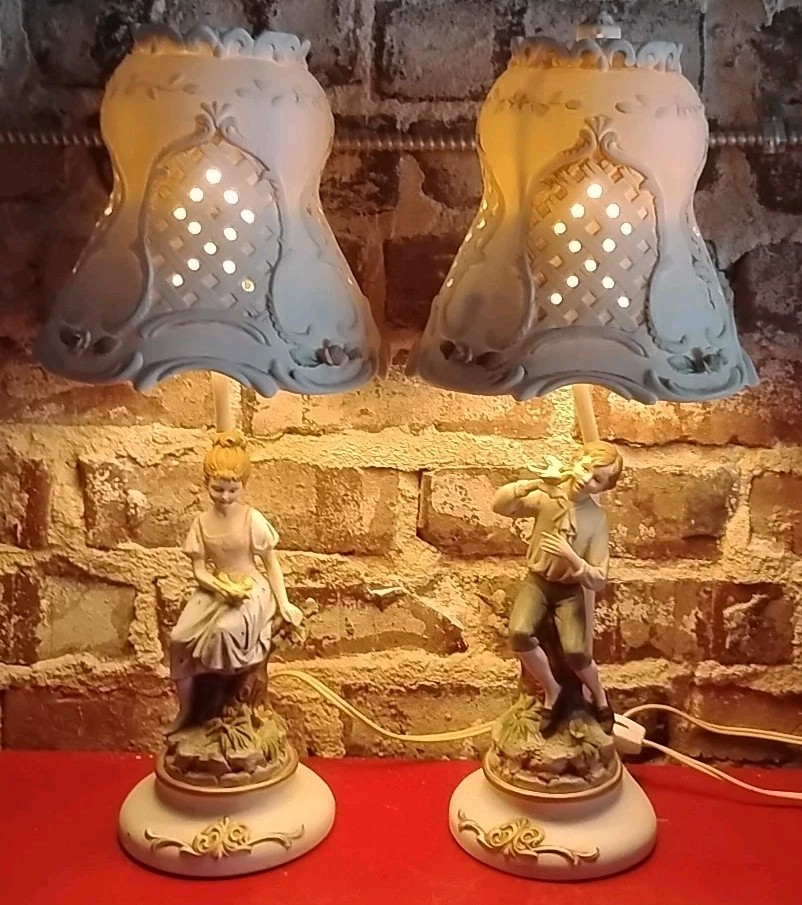 Pair of Lenwile Ardalt Boy & Girl Lamps 7055 Works *1I Pair of Lenwile Ardalt Boy & Girl Lamps 7055 Works *1I