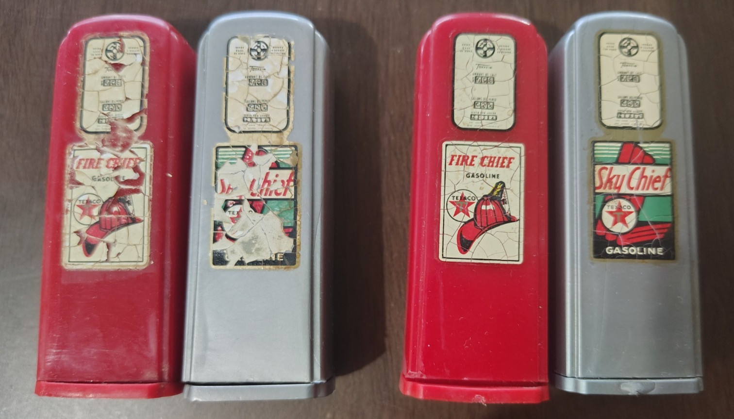 2 Vintage Texaco Fire-Chief Sky Chief Gas Pump Salt & Pepper Shakers Buster's NH