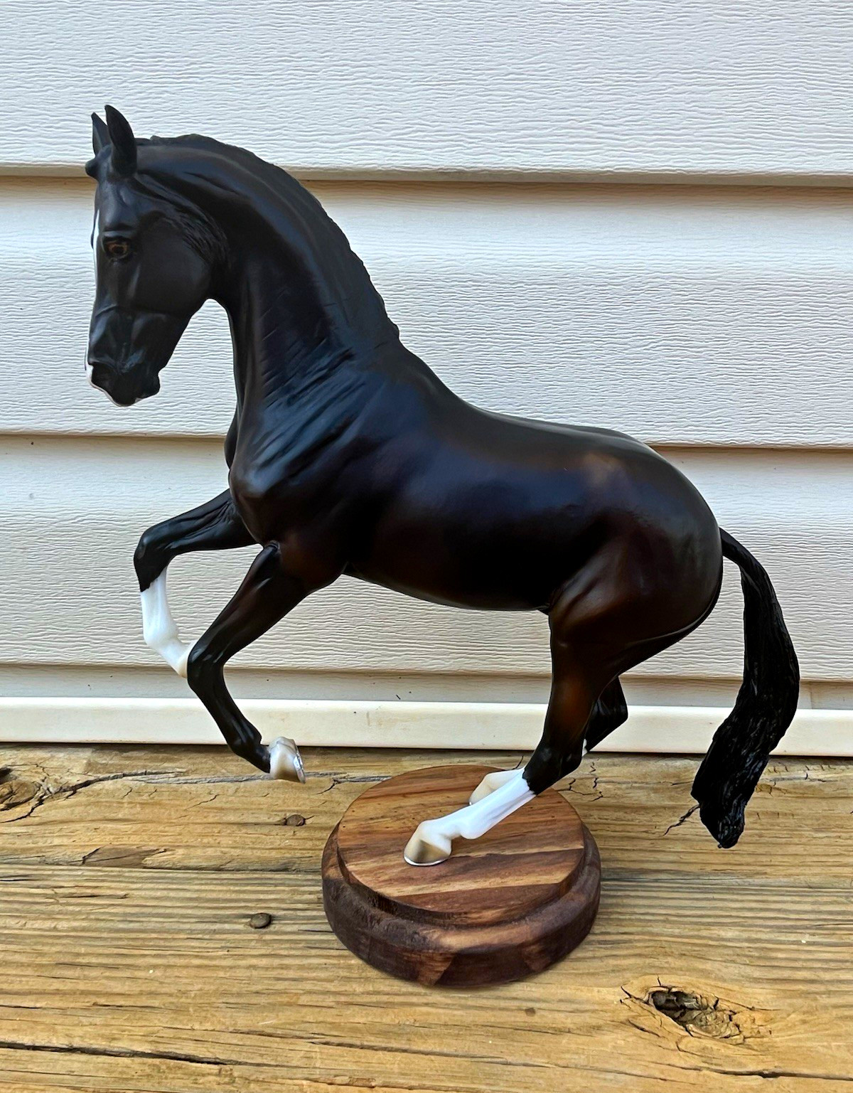 Breyer Traditional Valegro, RETIRED, hard to find. Comes with custom wooden base
