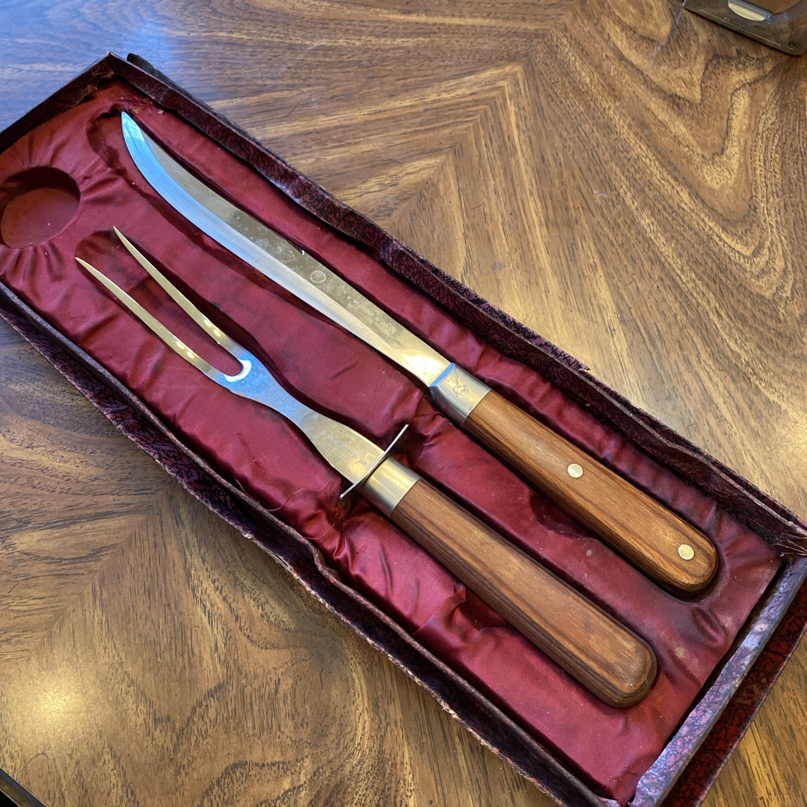 Vintage Wear-Ever 205 PRE CUTCO Carving Set Knife & Meat Fork Vintage Wear-Ever 205 PRE CUTCO Carving Set Knife & Meat Fork
