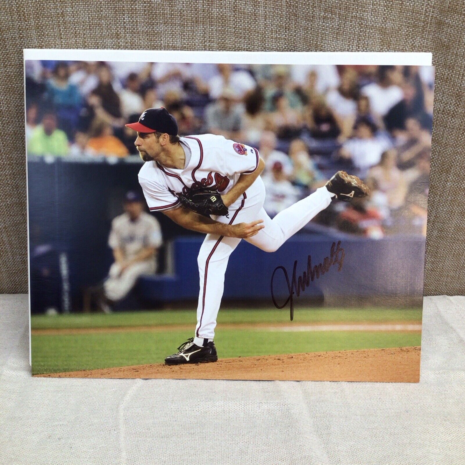 John Smoltz-Atlanta Braves-Autographed 8x10 Photo