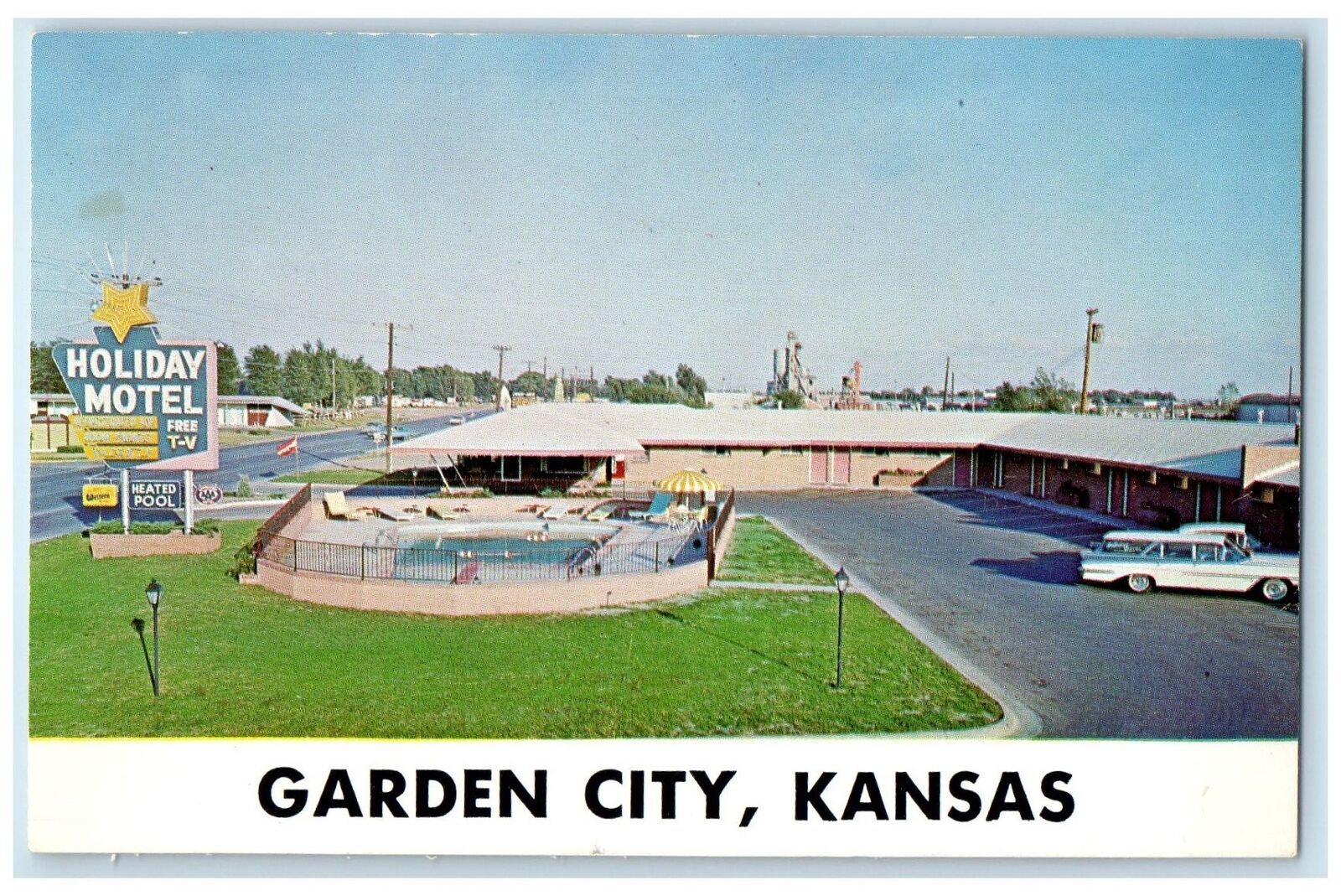 c1960's Holiday Motel Exterior Roadside Garden City Kansas KS Unposted Postcard