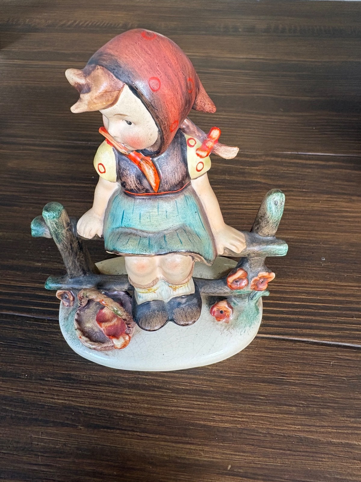 Vintage Goebel M.I. Hummel figurine, “Just Resting” (HUM 112/I)