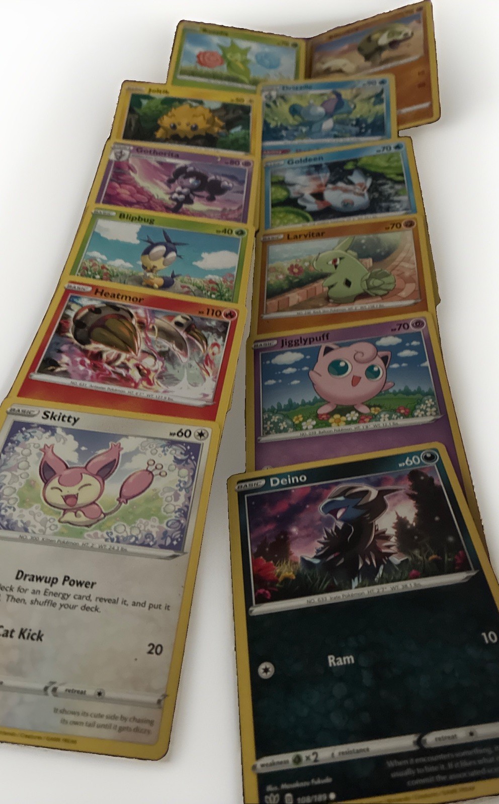 Pokémon 2020 Assorted Near Mint Darkness Ablaze Individual Cards 12 Pokémon 2020 Assorted Near Mint Darkness Ablaze Individual Cards 12