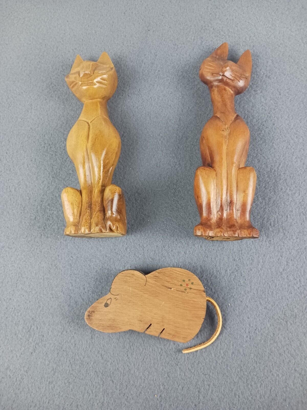 Wooden Carved Cats Folk Art With Mouse