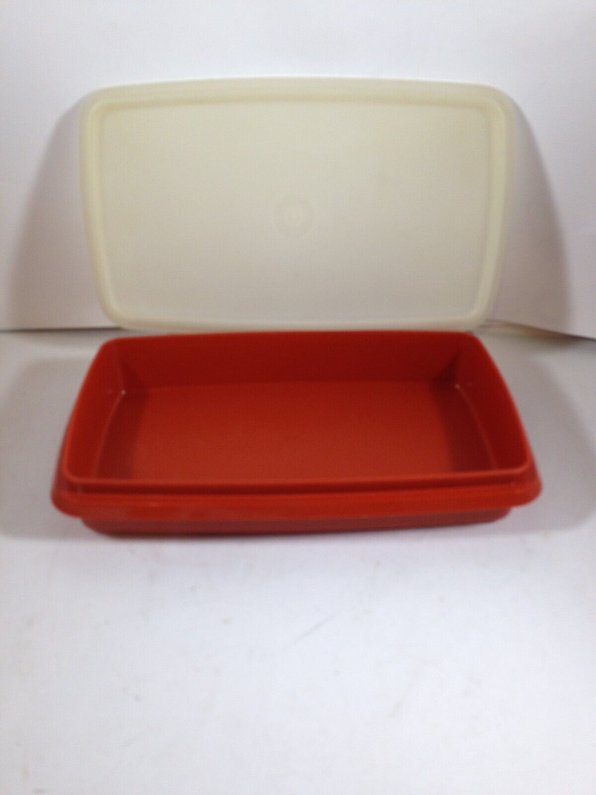 Vintage Tupperware 816 Storage Container with Lid