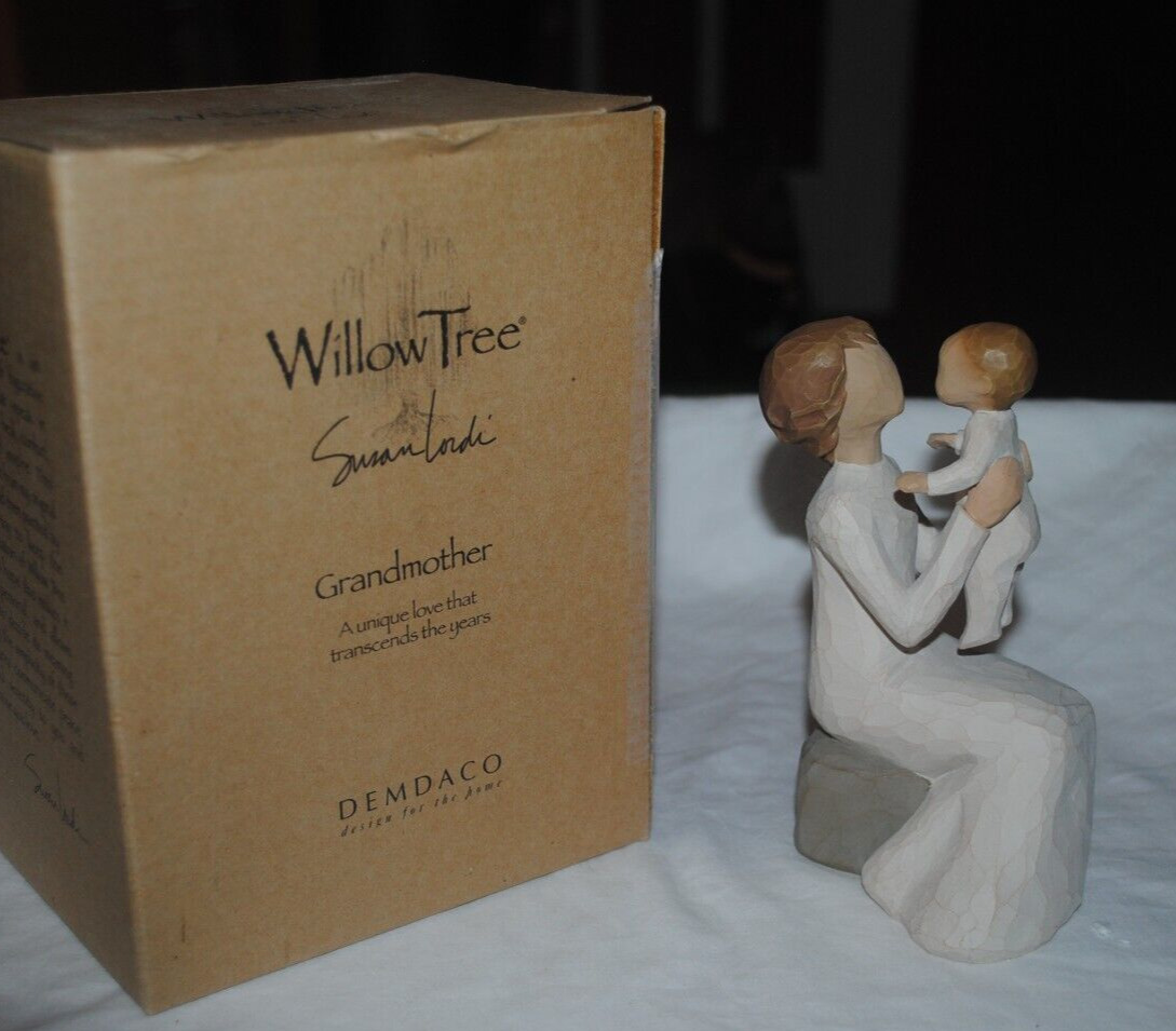 Willow Tree GRANDMOTHER figurine, MIB, Demdaco