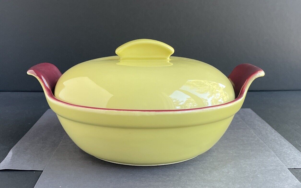 VTG Red & Yellow HULL U.S.A. Debonair Divided w Handles Covered *SEE DESCRIPTION