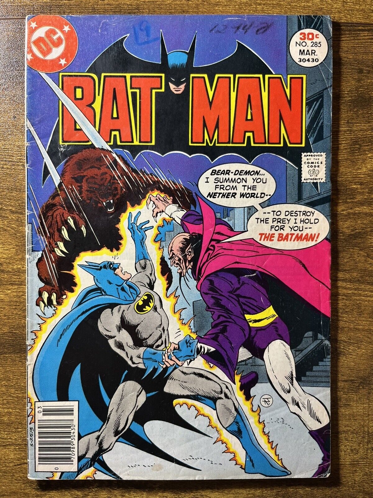 BATMAN 285 JIM APARO COVER DAVID VAN REED STORY DC COMICS 1977 VINTAGE