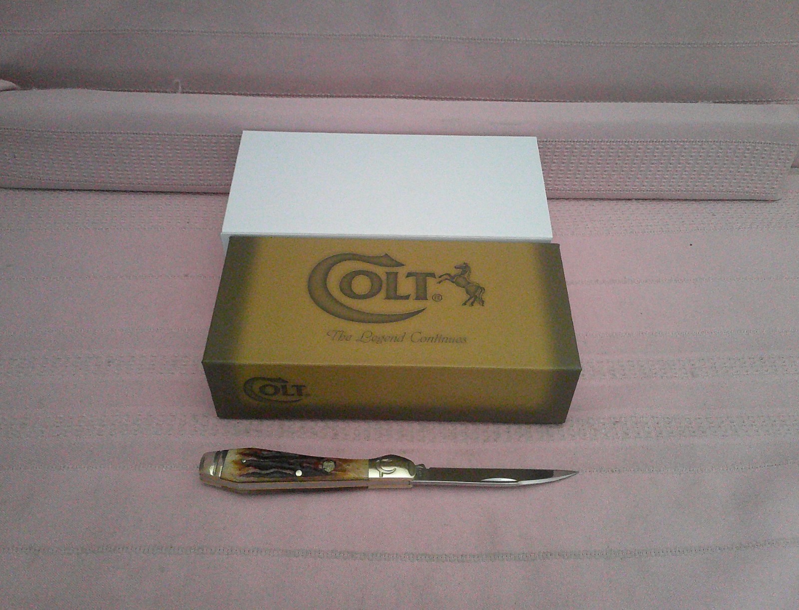 NIB W Outer Sleeve Colt Brown Bone Stag Handle Wharncliffe Blade Teardrop Knife