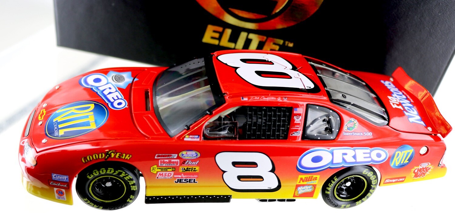 Dale Earnhardt Jr. #8 Oreo / Ritz 2004 Monte Carlo.  Elite 1/24th scale diecast