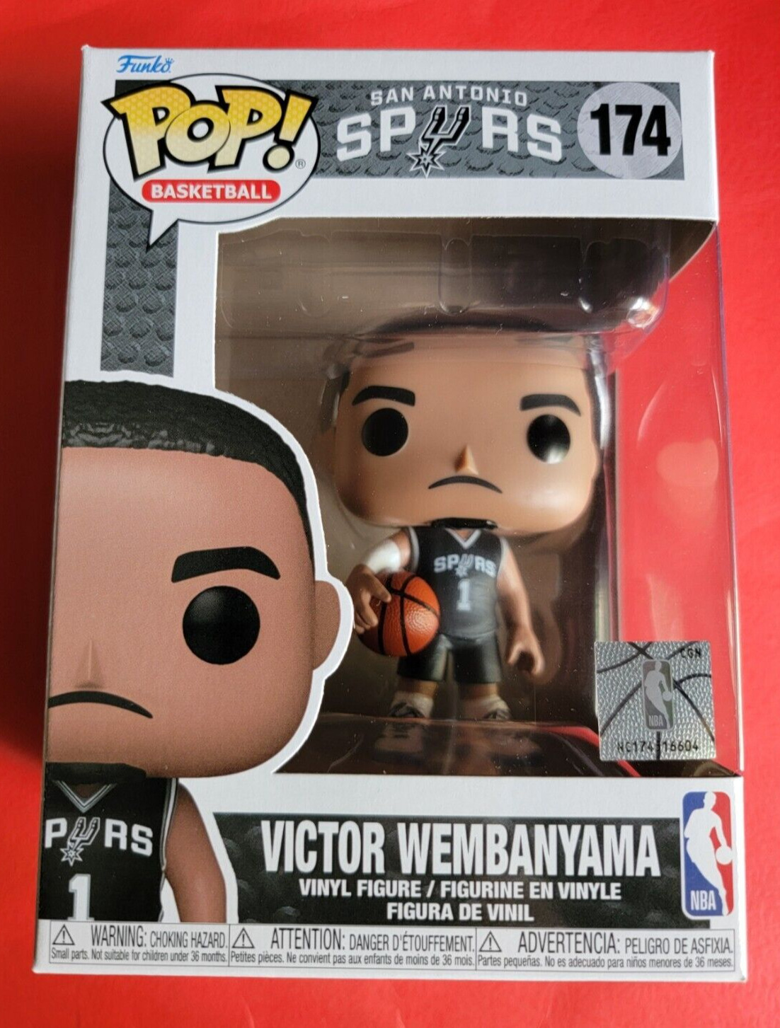 Victor Wembanyama FUNKO POP with PLASTIC CASE 1st ROOKIE FIGURE SPURS RC OF YEAR