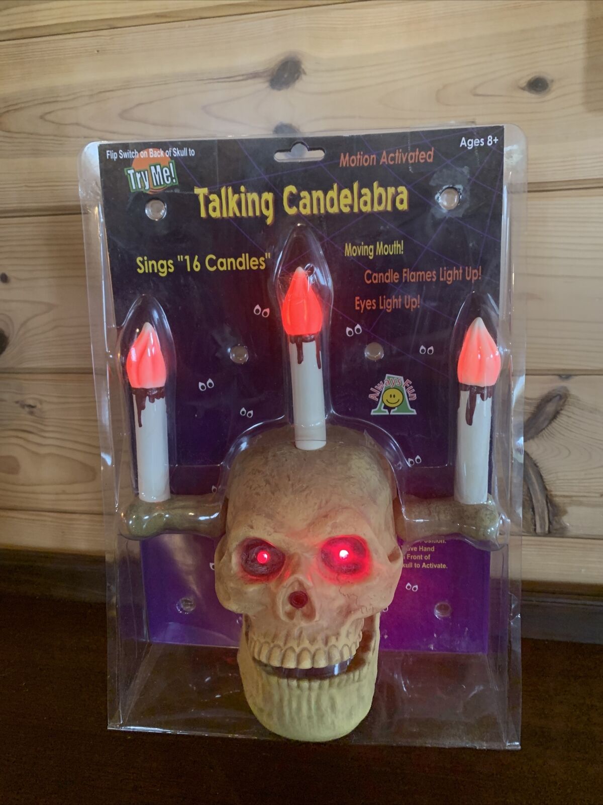 Vtg Animated Talking Singing Candelabra Skull Light Up 2004 Halloween 16 Candles