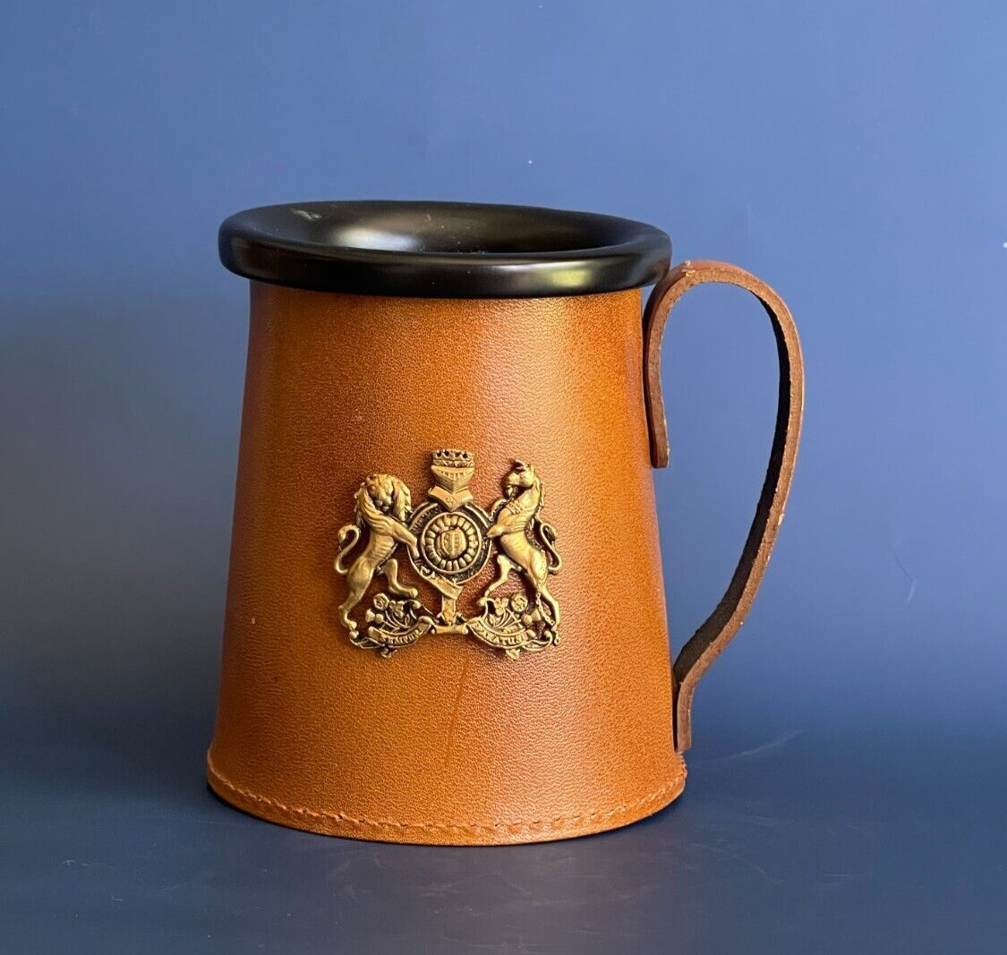 Vintage Ground Leather Bound Mug Tankard England with Crest