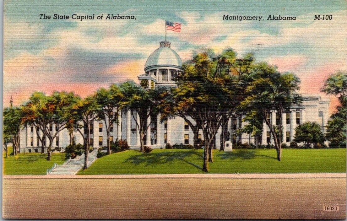 Alabama State Capitol Building Montgomery AL Vintage Linen Postcard B34