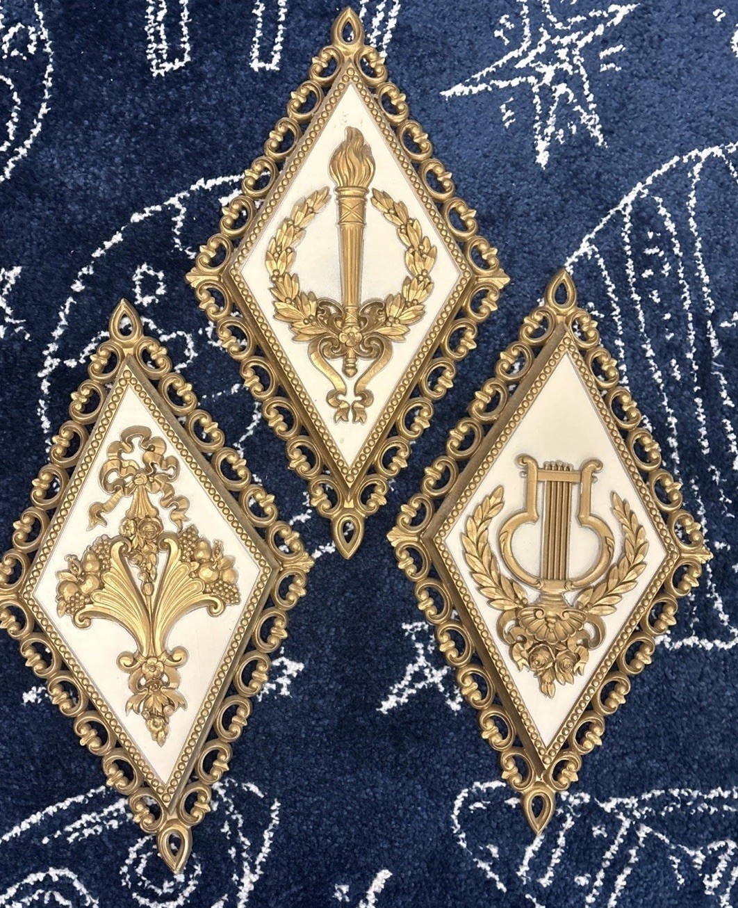 Vintage 1971 Homco Diamond Shaped Hollywood Regency Wall Decor, Set of 3 Vintage 1971 Homco Diamond Shaped Hollywood Regency Wall Decor, Set of 3