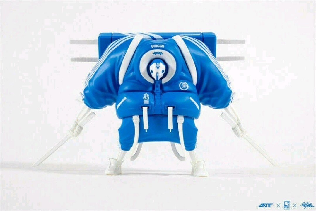 QUICCS TEQ63 M9E MASTER NINE EYES Designer Art Toy LIMITED ED QUICCS TEQ63 M9E MASTER NINE EYES Designer Art Toy LIMITED ED
