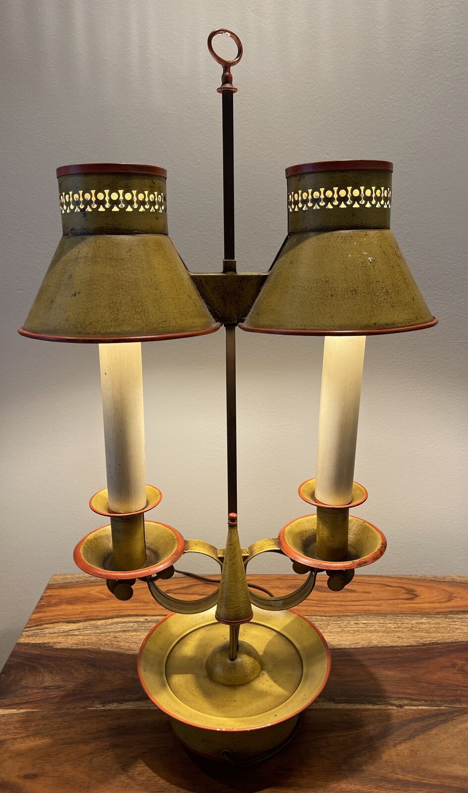 VTG Bouillotte French Country Double Arm Toleware Metal Table Card Playing Lamp