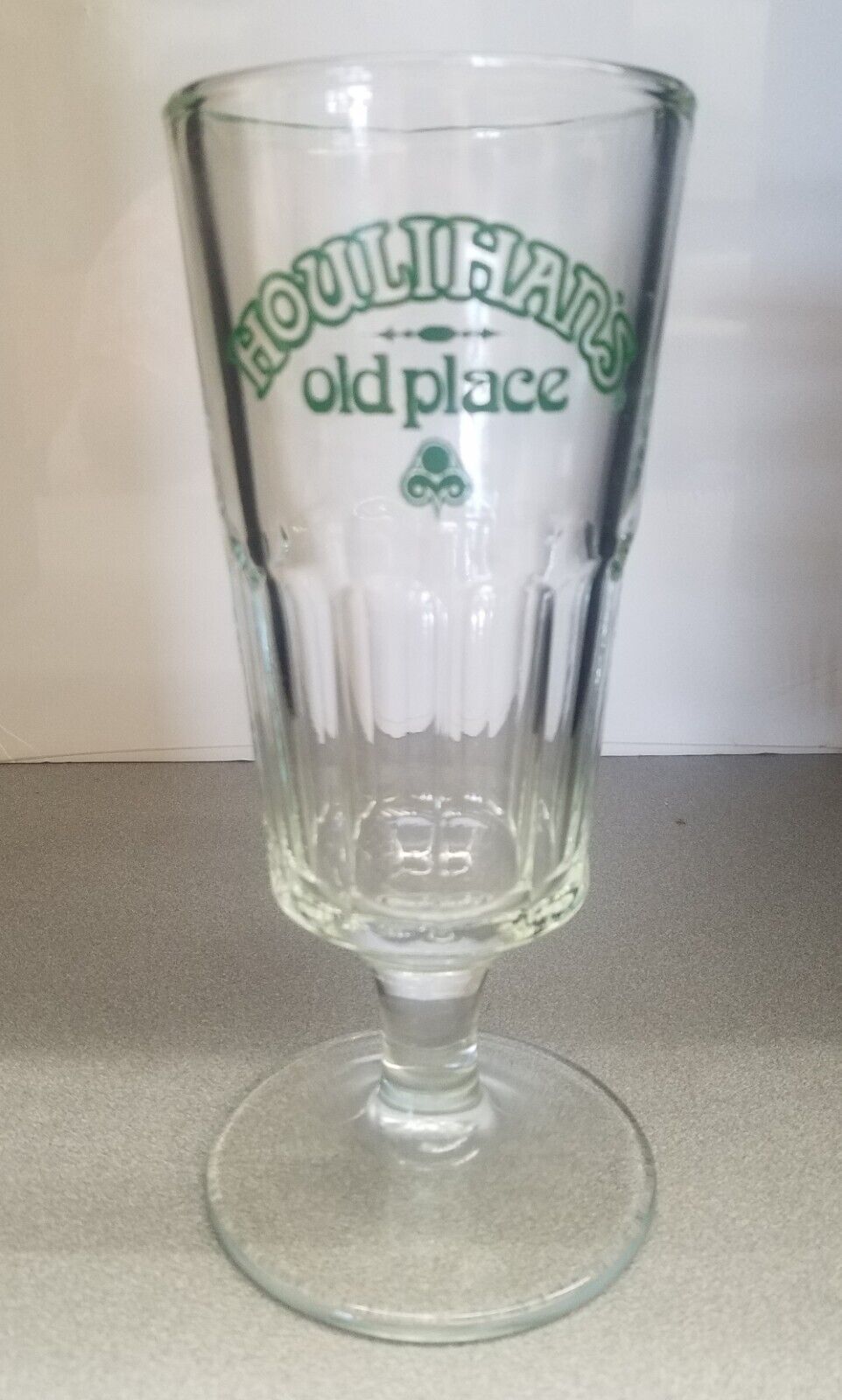 Vintage Houlihan\'s 16 Oz. Schooners Beer Glass Set of 2 Glassware