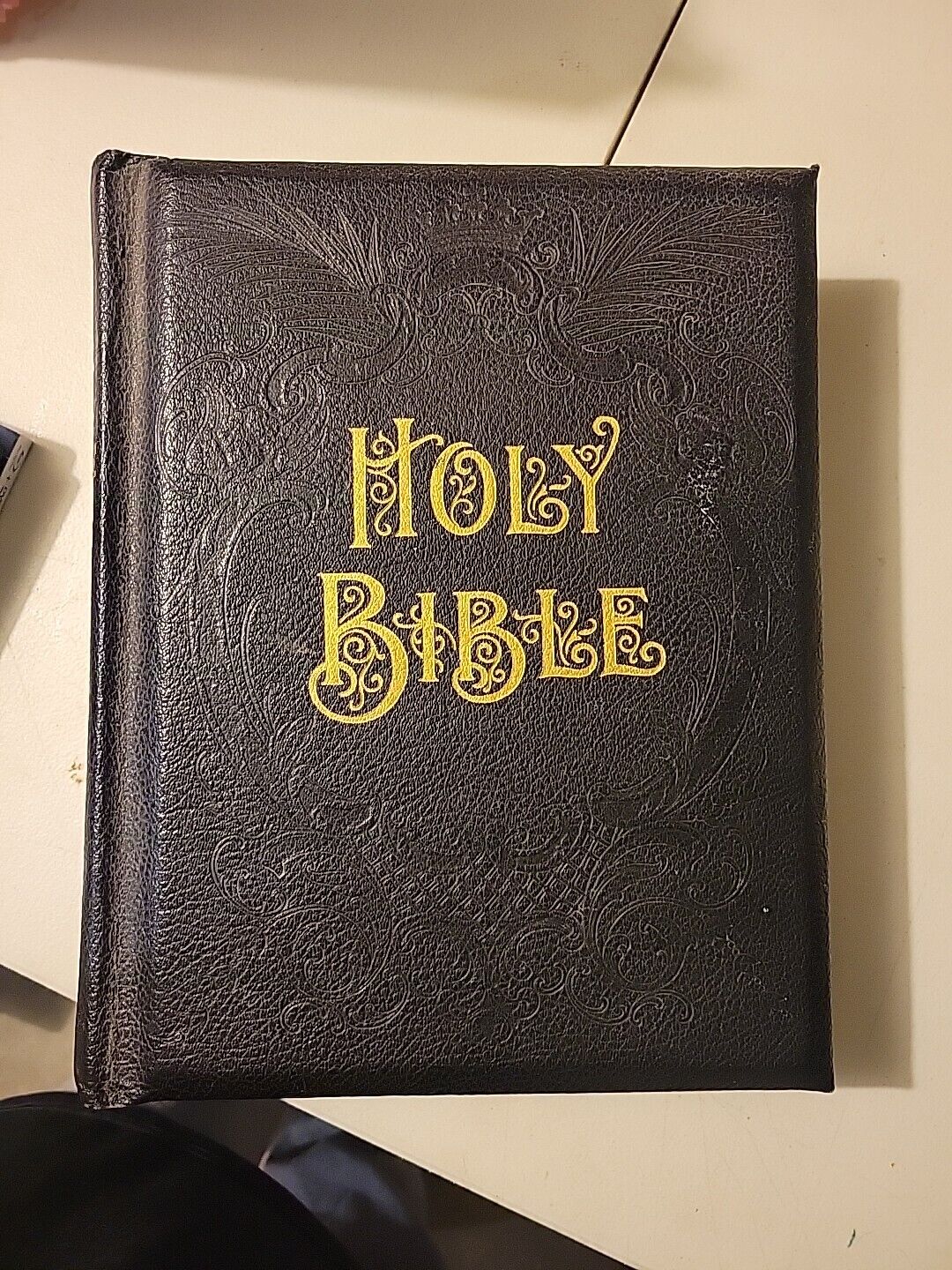 VTG A.J. Holman Co. Philadelphia King James Holy Bible Large Leather Cover 1962